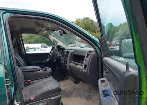 2021 Ram 1500 Classic Tradesman 4X4 5'7 Box from USA, damaged, VIN 3C6RR7KG5MG635191